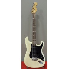 Fender Stratocaster SSH Special Edition White 1994