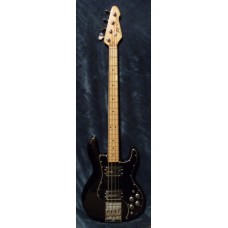 Peavey USA T-40 Bass Black/Maple 1980
